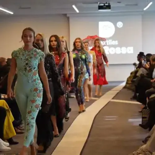 Antonio Chávez presentó sus diseños en la sesmana de la moda en París 2025