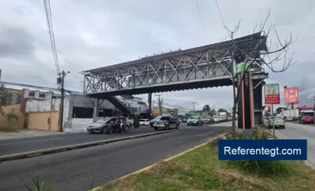 Cierre de Calzada Aguilar Batres: Desmontaje de Pasarela Genera Desvíos de Tráfico Importantes