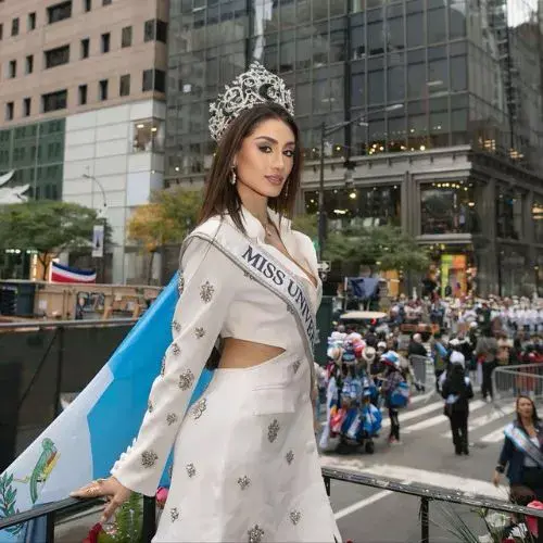 Raschel Paz estuvo en el Desfile de la Hispanidad 2025 en Nueva York