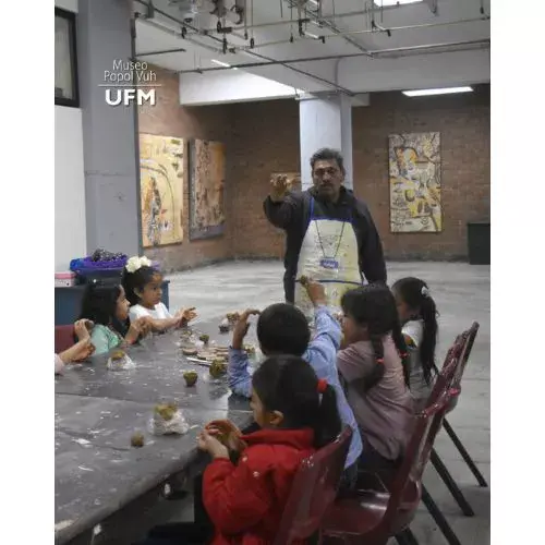 Convocatoria voluntarios Museo Popol Vuh en Guatemala