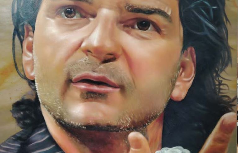 Explora la Fascinante Exposición de Arte e Identidad en Antigua Guatemala: De Arjona a Figuras Sin Rostro