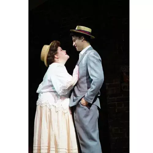 Daniel Lopez actor guatemalteco en El Fantasma de la Ópera