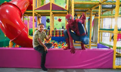 Fundación Erick Quiroa cumple sueños de niños con cáncer en Guatemala