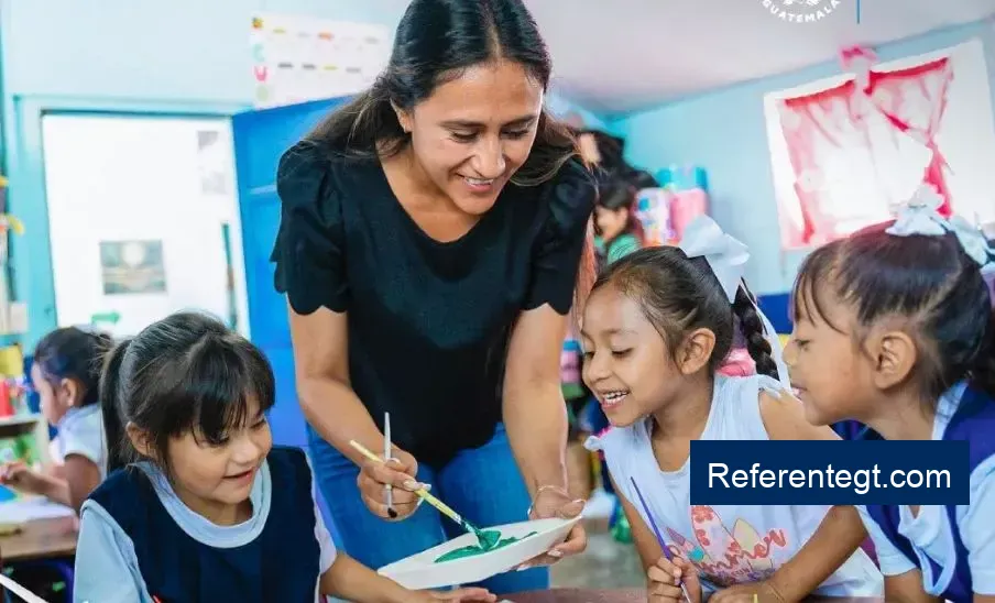 Nuevo decreto impulsa el regreso de la carrera de magisterio: Oportunidades educativas renovadas