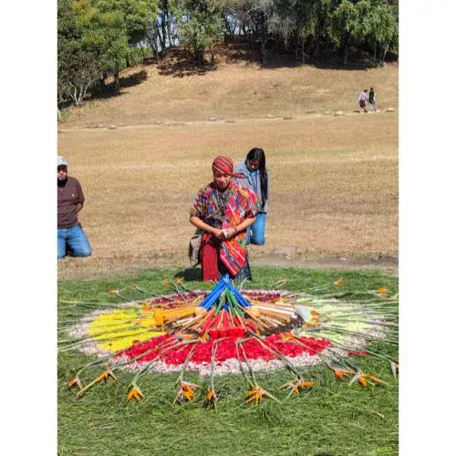 Ceremonia maya por el equinoccio de primavera