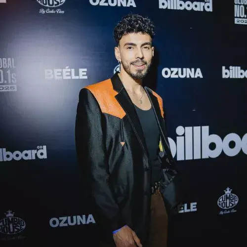 Guatemalteco Voelin participa en el reality show colombiano «A Otro Nivel»