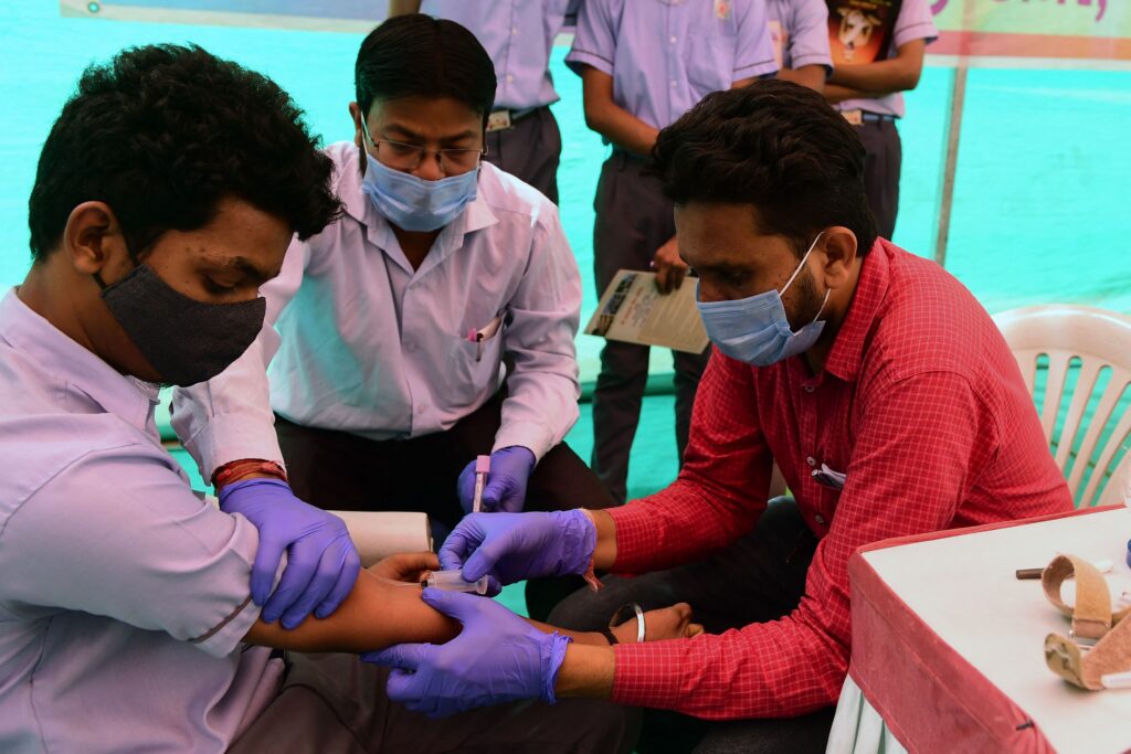 Confinamientos en EE. UU. y Europa: La verdad sobre la supergripe H3N2