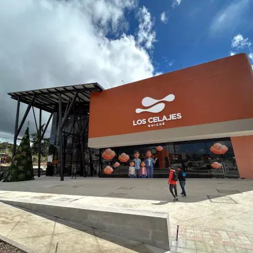 Los Celajes de Quiché, el primer gran centro comercial del departamento se ha inaugurado este 2025