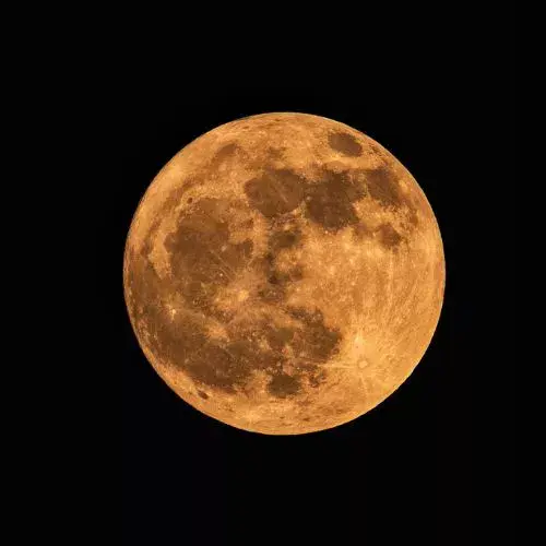 Luna llena en Eventos astronómicos de enero 2026 Guatemala