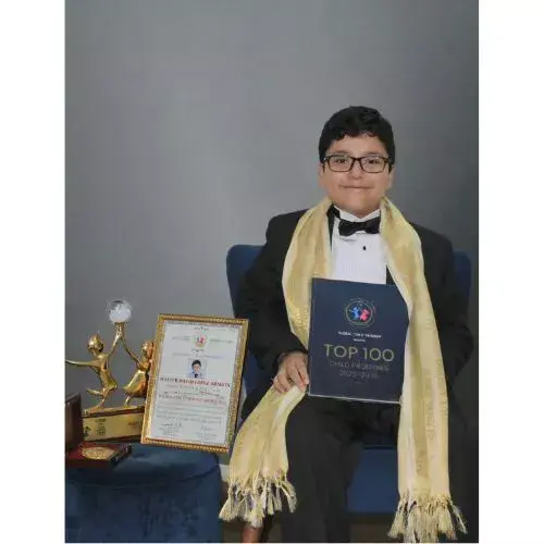 Niño prodigio David López finalista en International Greenwich Olympiad de Reino Unido
