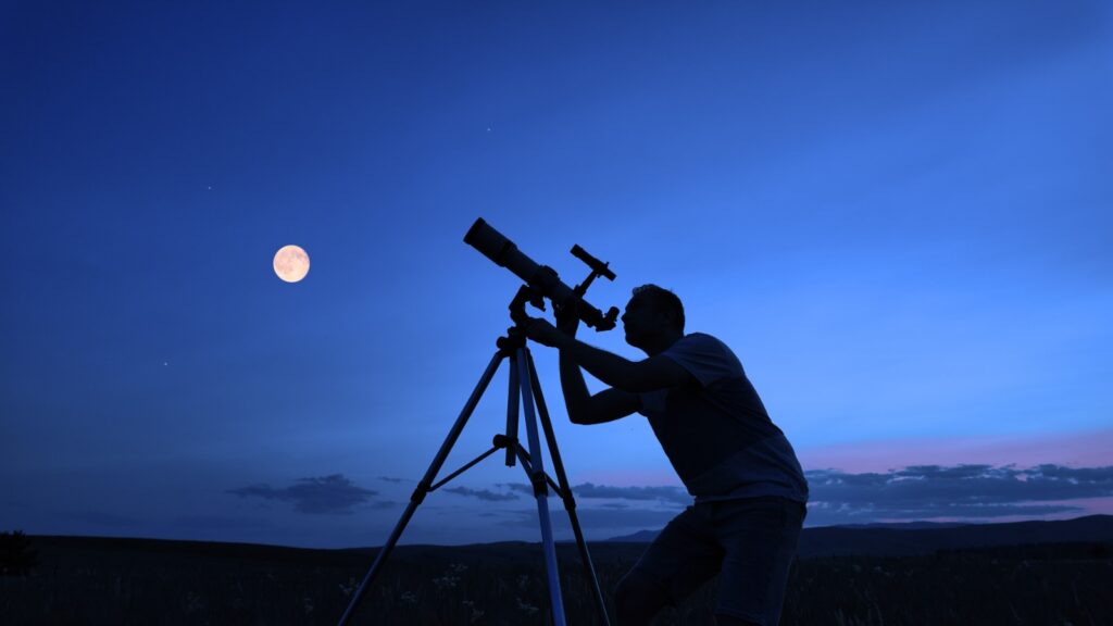Descubre la Noche Astral en el Museo Miraflores: Una Experiencia Única de Observación Estelar