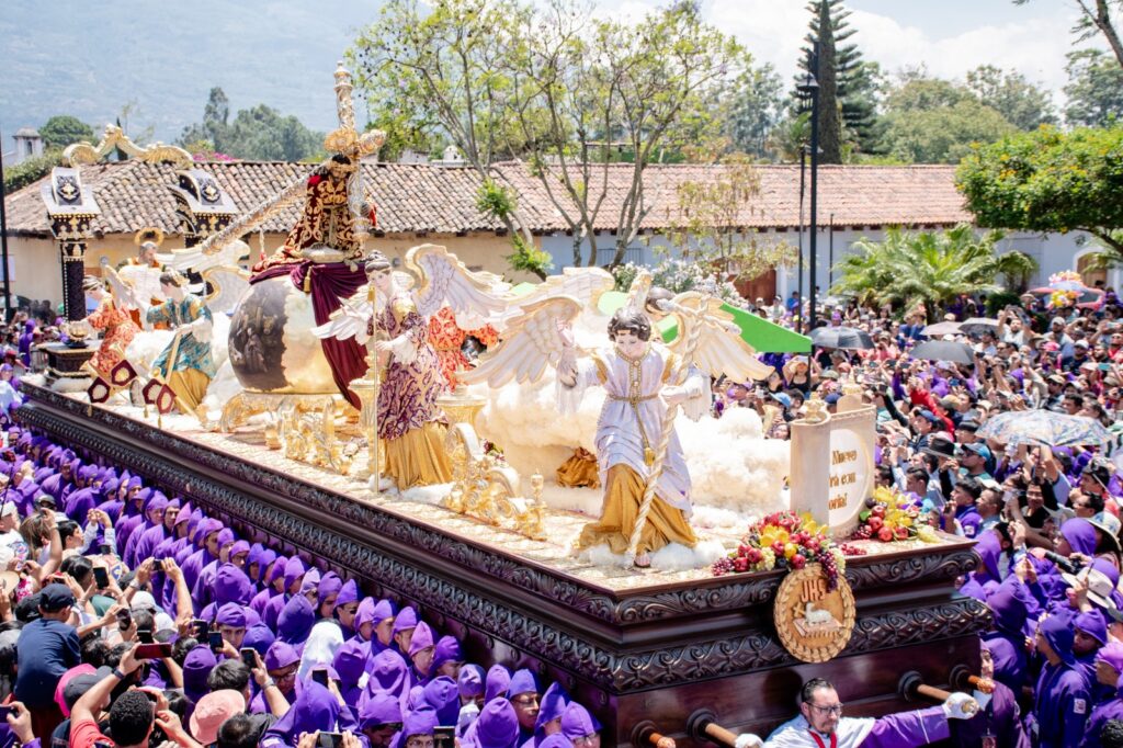 Descubre el Impactante Recorrido de la Procesión de San Bartolomé Becerra 2026 y sus Tradiciones