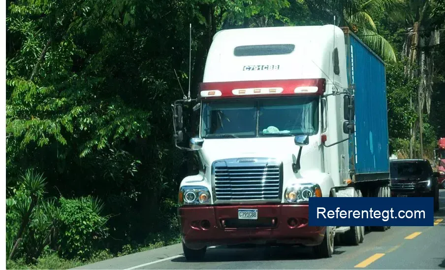 Prohibición de Transporte Pesado en Guatemala: Semana Santa 2026 Afectará el Tráfico