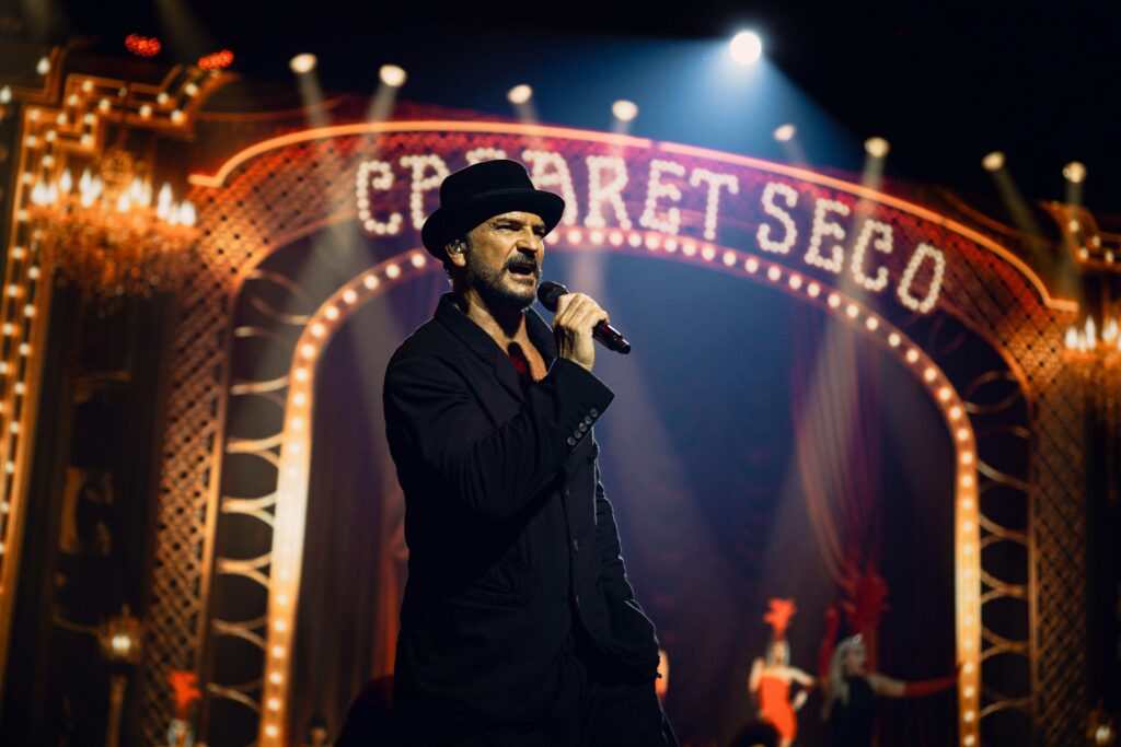 Ricardo Arjona comparte un inspirador mensaje navideño desde las playas de Guatemala