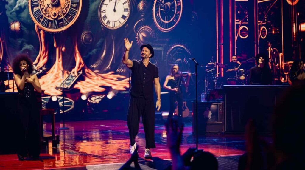 Descubre las fechas y lugares de los esperados conciertos de Ricardo Arjona en 2026.