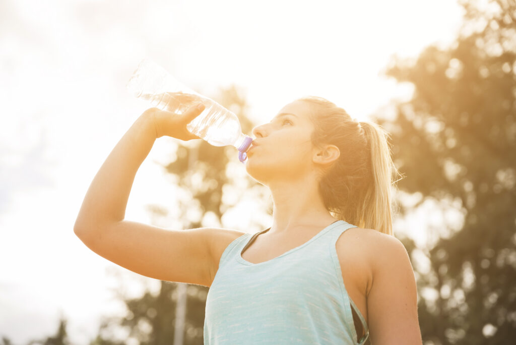 Consejos efectivos para combatir el calor extremo y prevenir problemas de salud