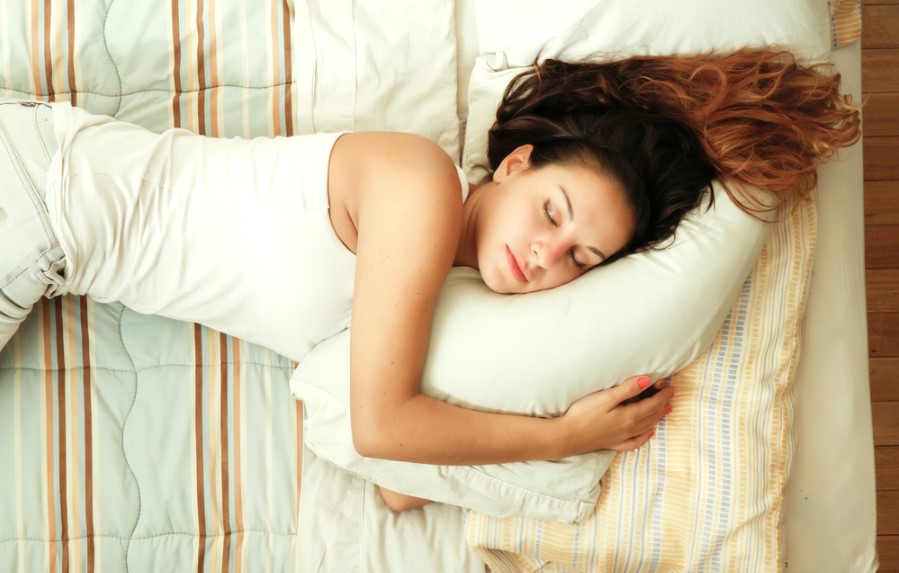 Descubre el Horario Ideal para Dormir y Mejora Tu Salud y Energía Diaria
