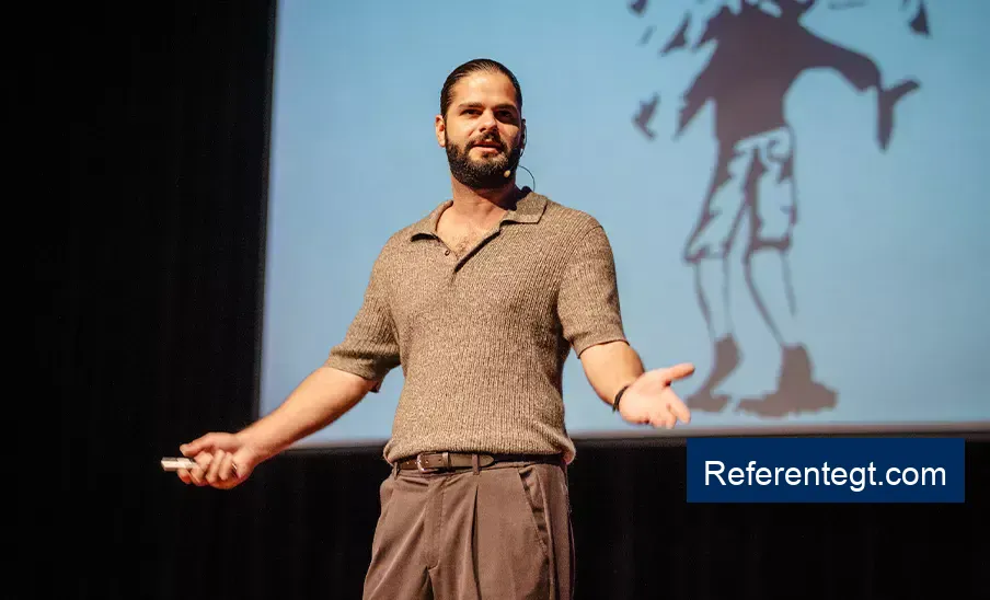 Farid Dieck Inspira en Guatemala: Una Conferencia de Conexión y Motivación