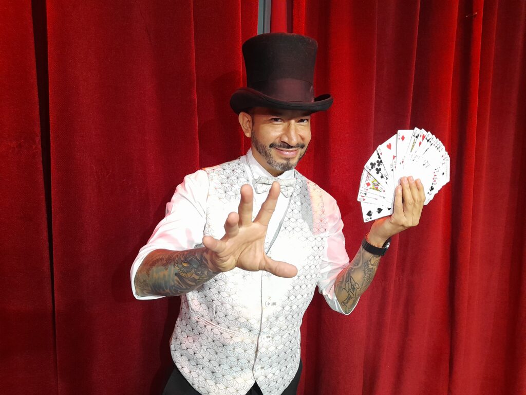 Descubre la fascinante historia de la magia escénica en Guatemala y sus sorprendentes orígenes