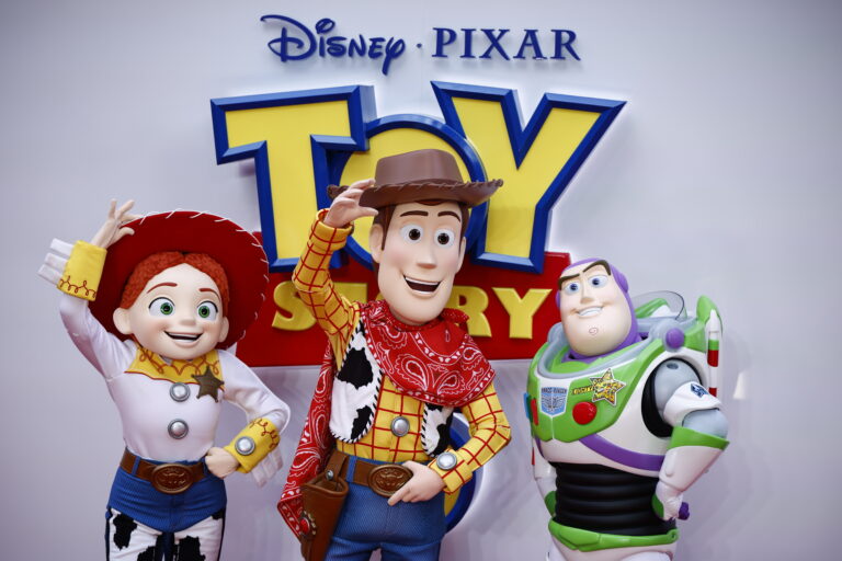 Descubre la conmovedora escena eliminada de Jessie en Toy Story 5: ¿Un reencuentro inesperado?
