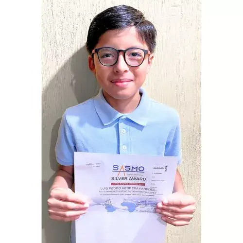 Luis Pedro Herrera, guatemalteco destacó en SASMO 2026 y buscan representar al país en Singapur y Uzbekistán