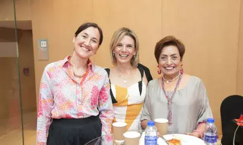 María José Paiz de Fundación BI galardonada en los Excellence Awards 2026 en Dubái