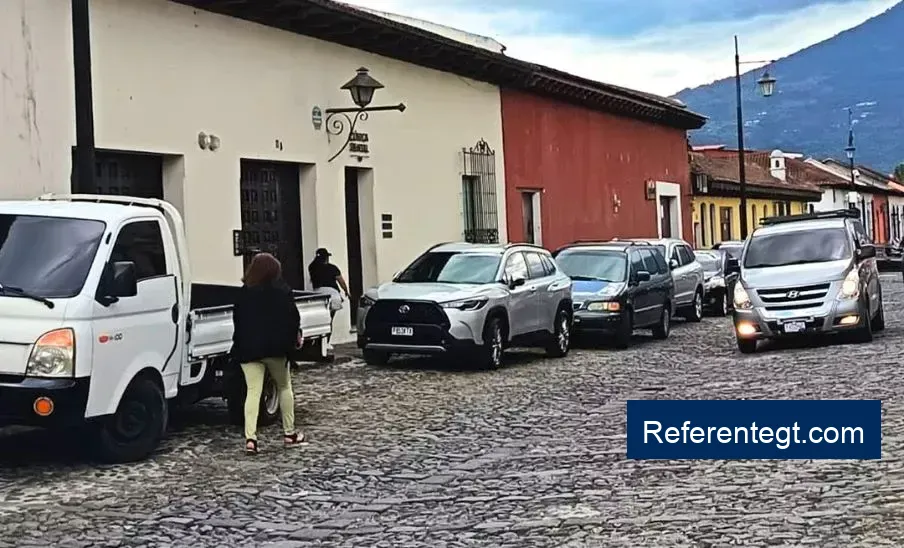 Antigua Guatemala: Nuevas tarifas de parqueo con vigilancia y asistencia vial desde junio 2026