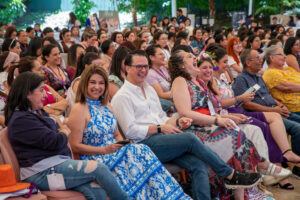Descubre las Claves del Bienestar y Crecimiento Personal en el Festival 30Libros 2023