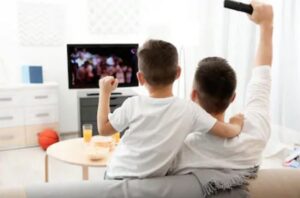 Fox Adquiere Roku por $22 Mil Millones: Revolución en el Entretenimiento para 100 Millones de Hogares