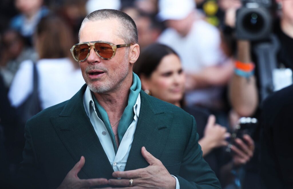 Brad Pitt reacciona ante la decisión de sus hijos de cambiar su apellido familiar.