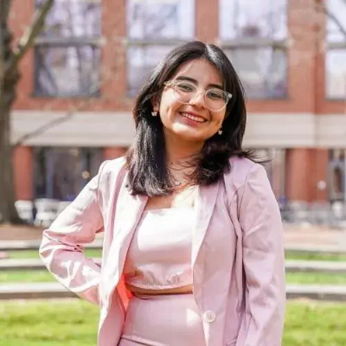 Luisa Fernanda López Monzón de Femiciencia en 30 Under 30 de Forbes Centroamérica