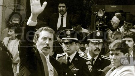 Vinicio Cerezo: Un nuevo amanecer para Guatemala al asumir la presidencia el 14 de enero de 1986