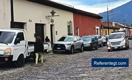 Antigua Guatemala implementa estrictas sanciones para quienes evadan el pago de parqueo