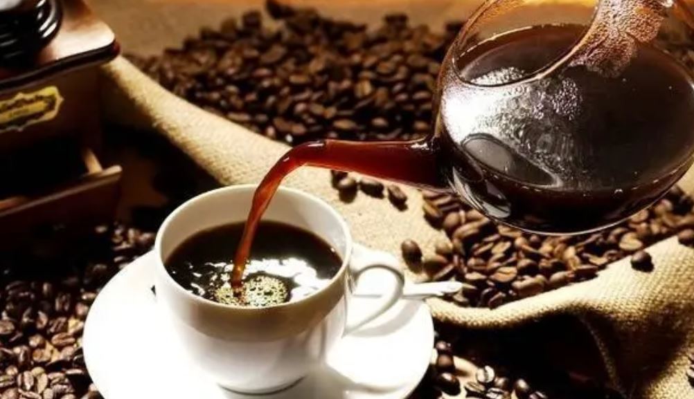 café en grano y preparado subasta de café La Taza de la Excelencia 2025 Guatemala