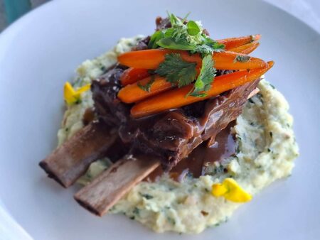 Deliciosa costilla de res estofada: receta fácil y rápida en solo 5 pasos