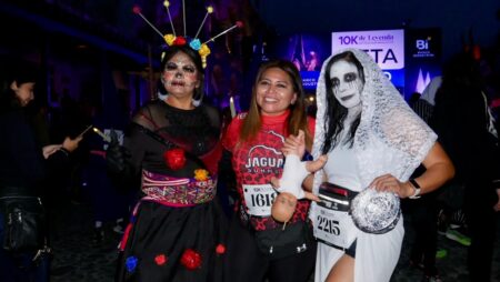Revive la Tradición Oral en Antigua Guatemala: ¡Participa en la Mágica Carrera Nocturna 10K 2026!