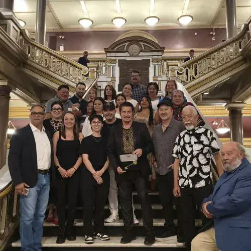 Alux Nahual recibió las Llaves de la Ciudad de Providence por su aporte cultural