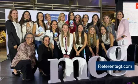 Convocatoria Abierta: Premio Emprendedora del Año 2026 para Mujeres Empresarias en Guatemala