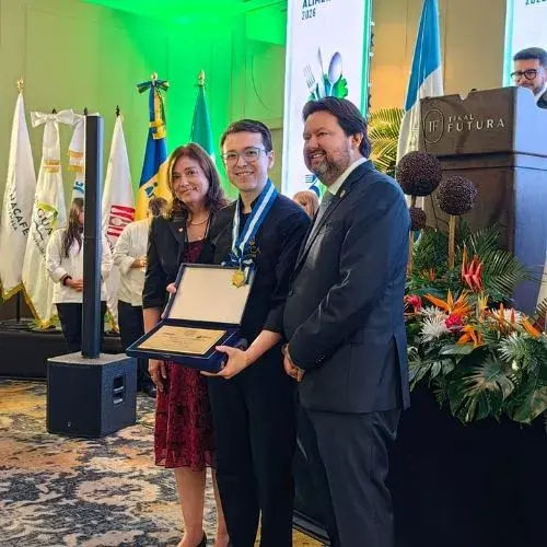 Ronald García ganador Tenedor de Oro 2026 Feria Alimentaria